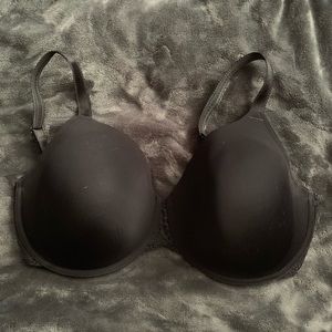 Wacoal 38DDD black bra